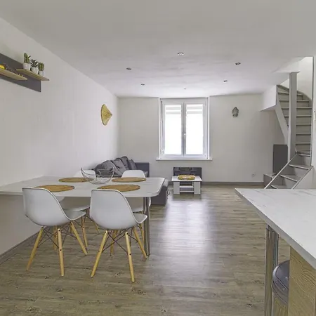 Le Marais Private Duplex Apartment *