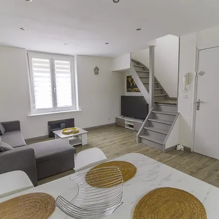 Apartment Le Marais Private Duplex